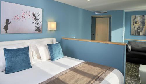 Triple Room with Bath