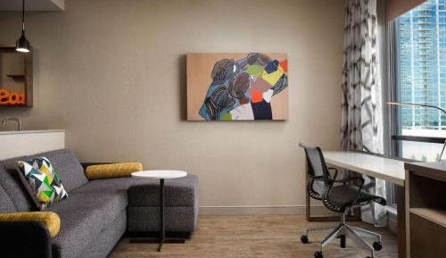 1 Bedroom Suite, 1 King, Sofa bed