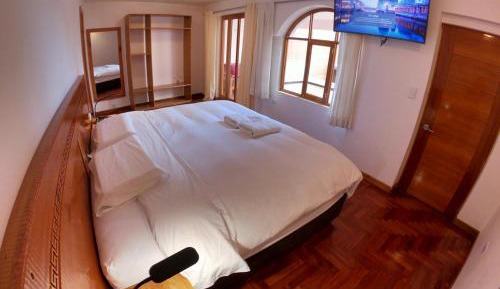 King Room with Balcony