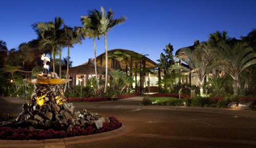 Lanai Garden One Queen