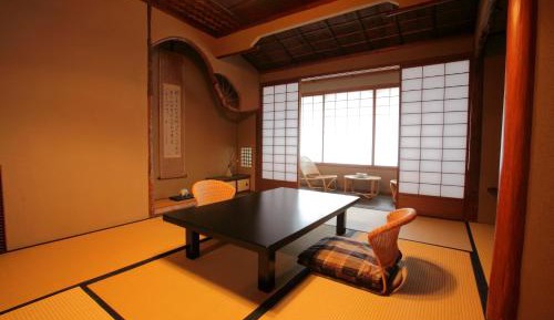 Japanese-Style Deluxe Room