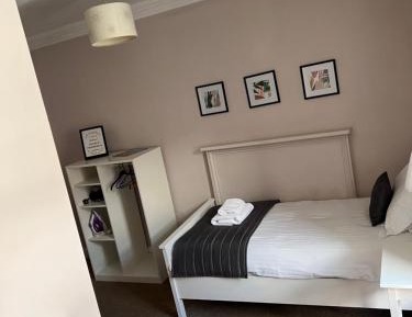Standard Single Room with Shower