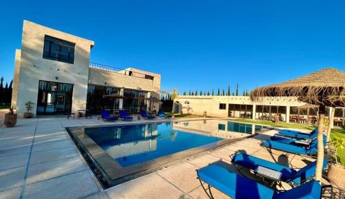 Double Room with Pool View