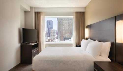One-Bedroom Suite