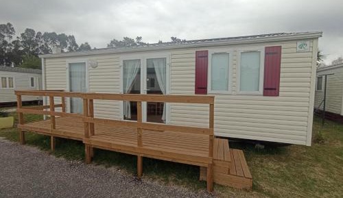 Deluxe Bungalow with Garden View