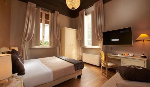 Family triple room