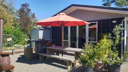 Deluxe Bungalow with Garden View