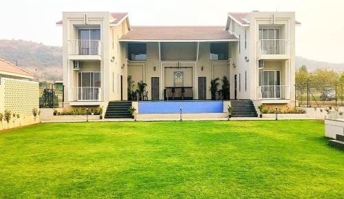 Family Suite with Balcony