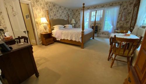 King Suite