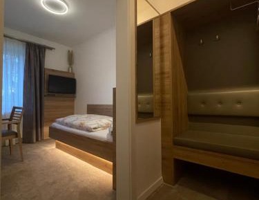 Budget Single Room
