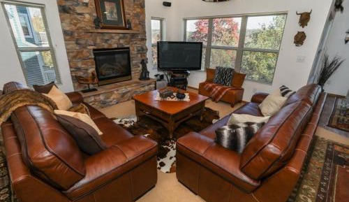 Four-Bedroom Apartment