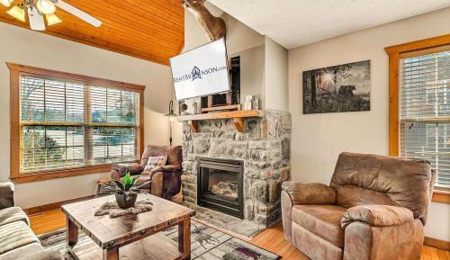 One-Bedroom Holiday Home