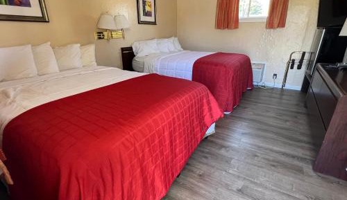 Queen Room