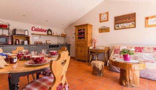Holiday Home (3 adults)