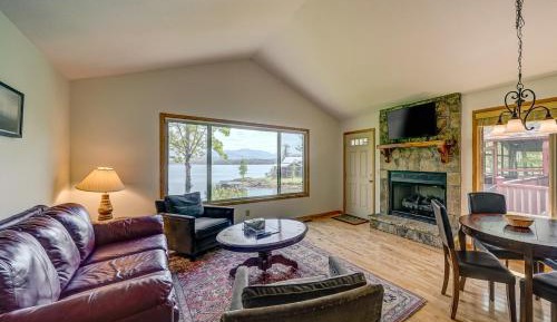 Four bedroom holiday home 