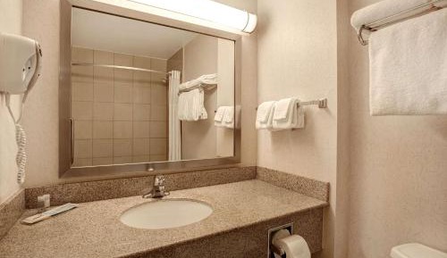 King Suite with Sofa bed and Spa Bath-  Non-Smoking