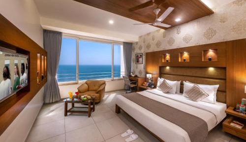 Deluxe Double Room with Sea View