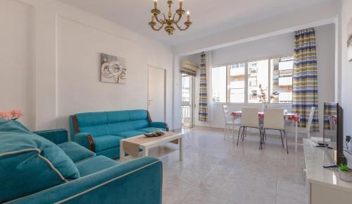 Superior Apartment with City View
