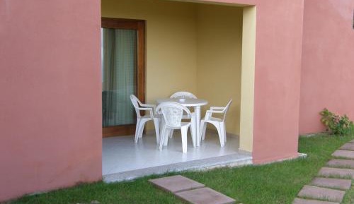 One-Bedroom Apartment (2 Adults)
