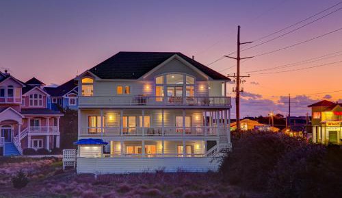 seven bedroom holiday home 