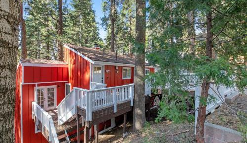 Four bedroom holiday home 