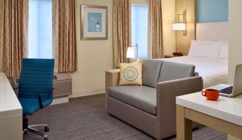 King Studio Suite