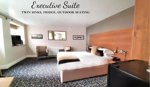 Superior King Room