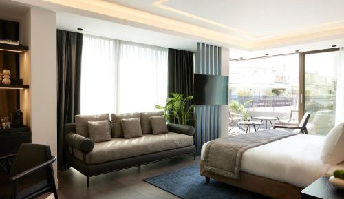 Teight Penthouse Suite