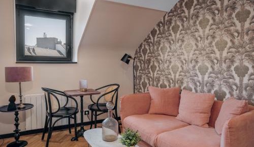 One-Bedroom Apartment - Heloise