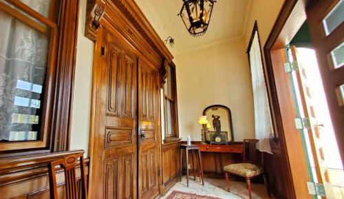 One-Bedroom Villa