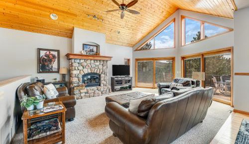 Four bedroom holiday home 