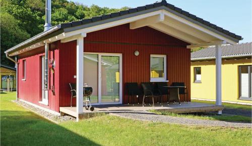 Two-Bedroom Holiday Home