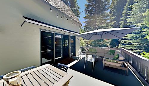 Four bedroom holiday home 