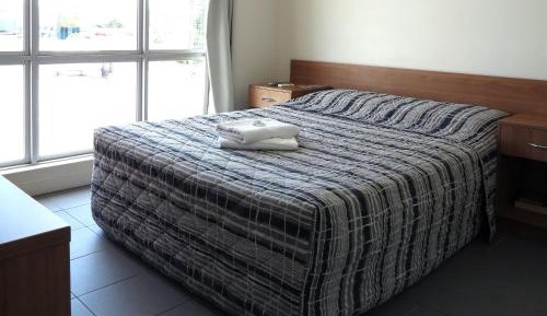 Economy Double Room with Shared Bathroom
