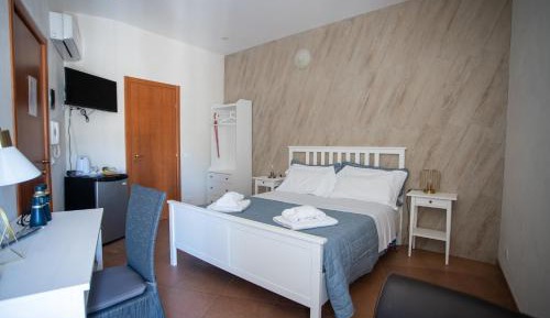 Small Double Room