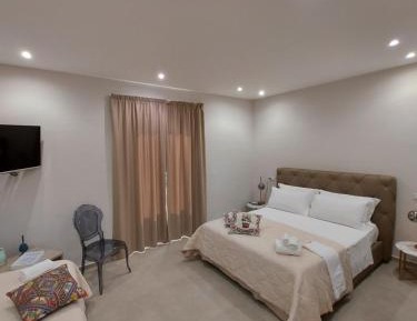 Deluxe Triple Room with Sea View