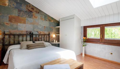 Superior Double Room - No Pet Friendly - Annex