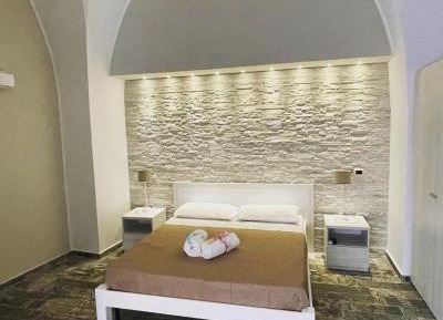 Queen Room with Spa Bath
