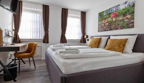 Large Double Room