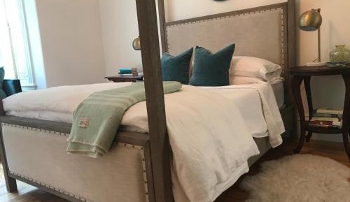 Queen Suite with Sea View