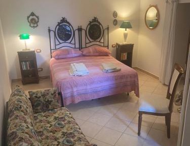 Large Double Room