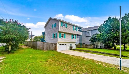 Four bedroom holiday home 