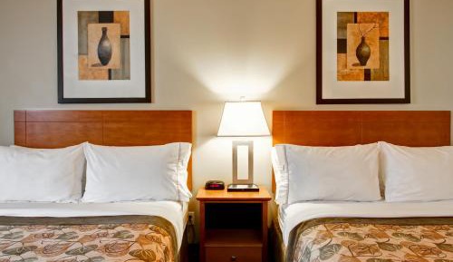 Queen Room with Two Queen Beds