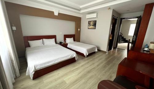 Triple Room with Bath