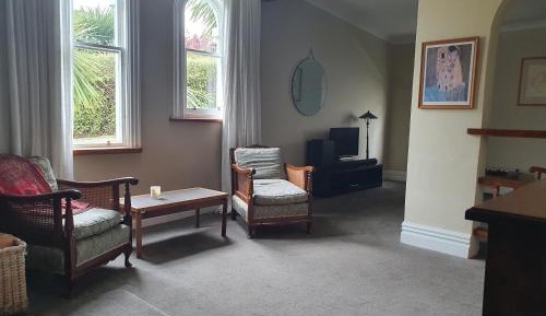 Queen Suite