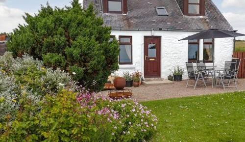 Two-Bedroom Holiday Home
