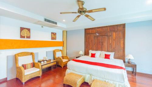Double Room with Pool View