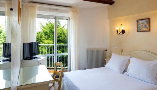 Double Room with Shower