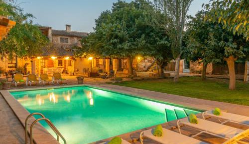 Five-Bedroom Villa