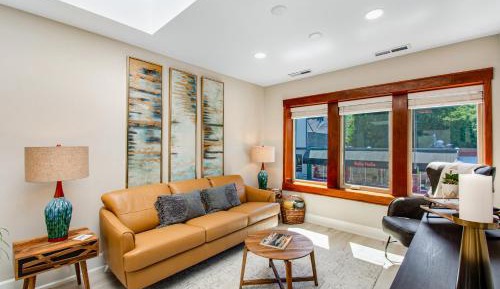 One Bedroom Apartment